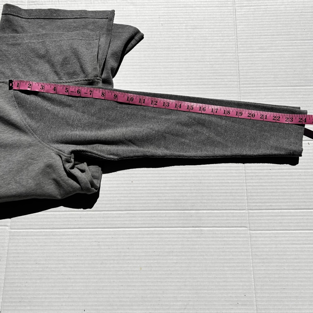 Ariat REAL Funnel Women’s Sweatshirt SZ:L - Picture 7 of 8